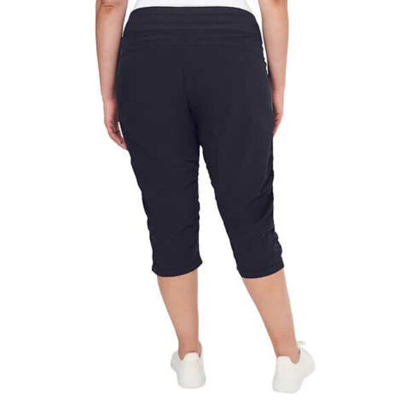 NEW Kirkland Signature Active Capris | Black - Picture 3 of 6